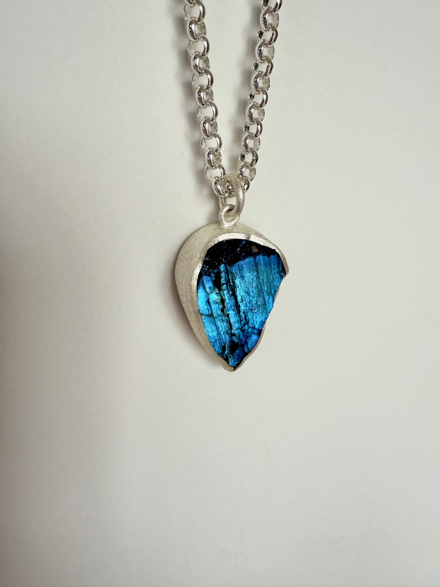 Rocky River Raw Labradorite Pendant-SD3303