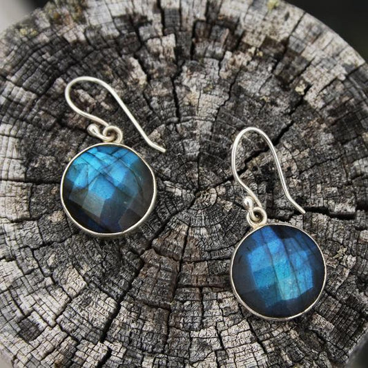 Hearts Content Labradorite Earring