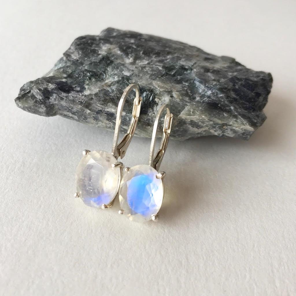 Flower's Cove Earrings - Moonstone